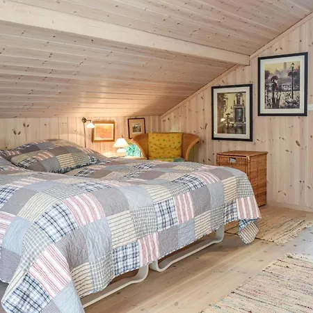 Cozy In With Wifi *